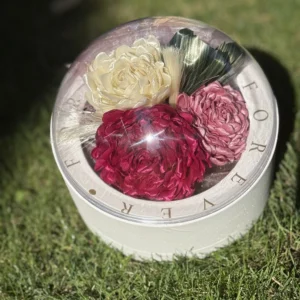 3 szálas babarózsa ajándékdobozban